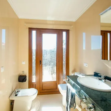Cavendish With Sea Views And Heatable Pool Close To Flamingo Villa