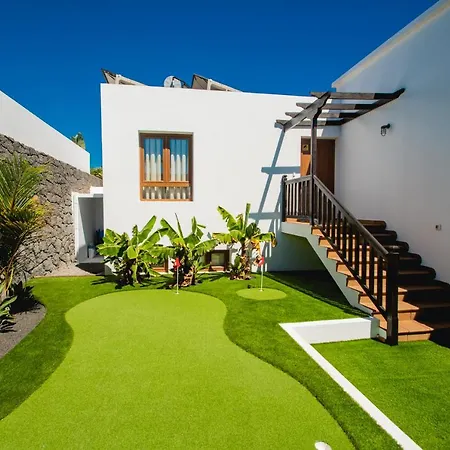 Cavendish With Sea Views And Heatable Pool Close To Flamingo Villa