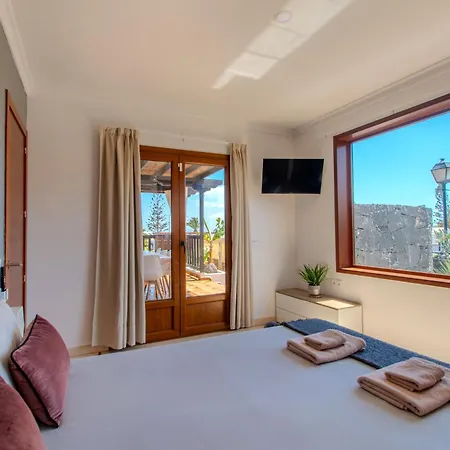 Cavendish With Sea Views And Heatable Pool Close To Flamingo וילה *