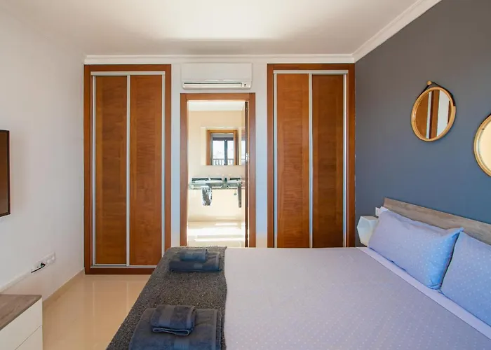 Cavendish With Sea Views And Heatable Pool Close To Flamingo Playa Blanca