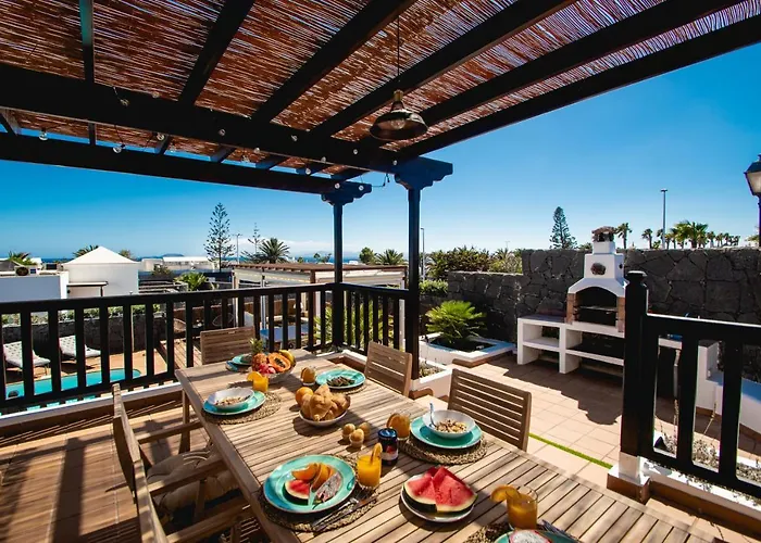 Cavendish With Sea Views And Heatable Pool Close To Flamingo Villa *